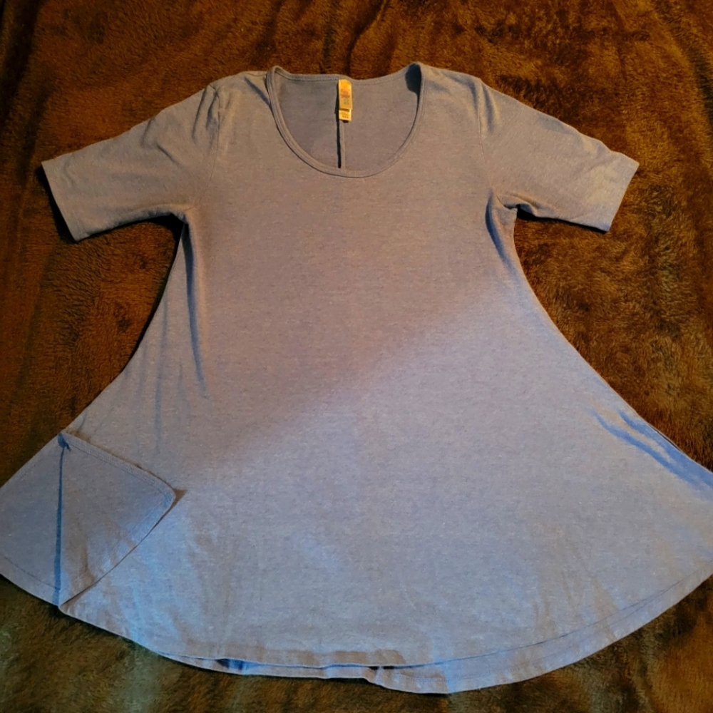 Lularoe Perfect Tee